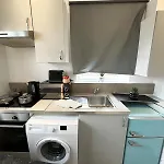 Studio Apartment At Harrow Road London