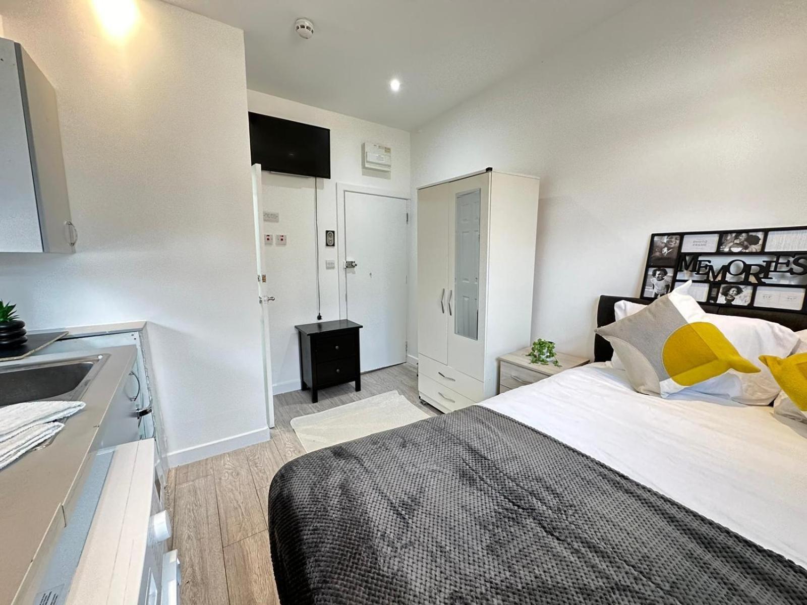 Apartment Studio At Harrow Road London